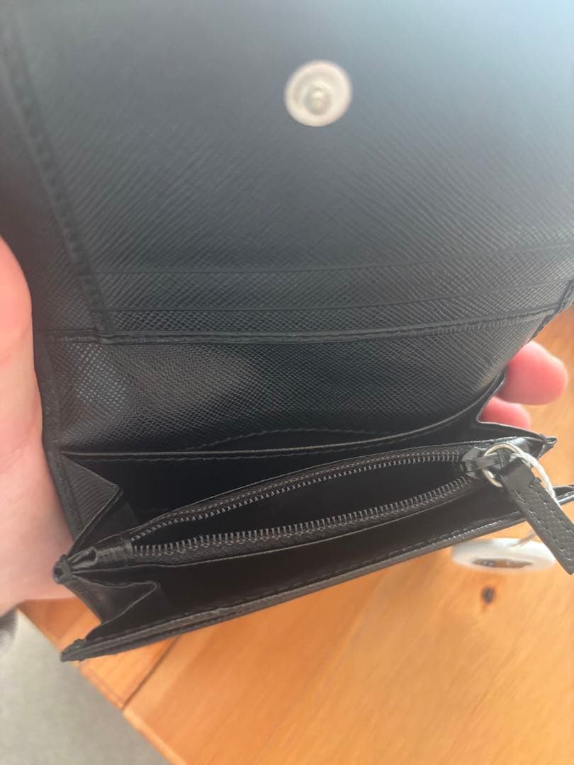 田*中様 PRADA　ミニウォレット　二つ折り財布　プラダ