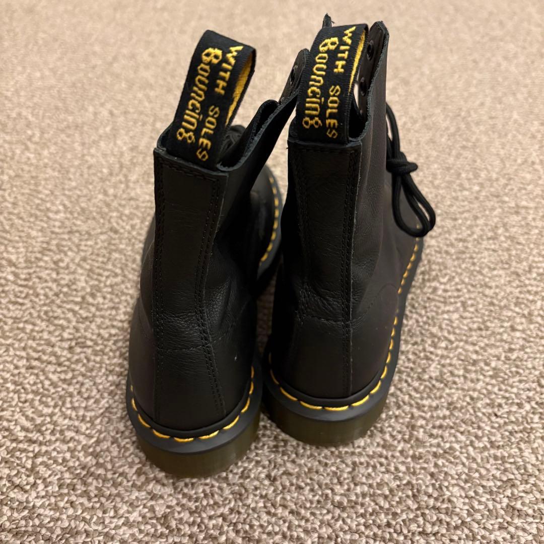 Dr.Martens PASCAL VIRGINIA 8ホール UK7