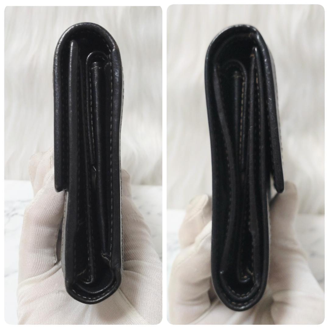 美品✨フェンディ 三つ折財布 ズッカ キャンパス レザーブラウン