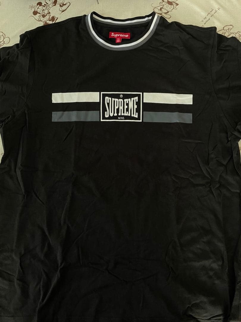 s*6様 SUPREME ロゴ Tシャツ 黒