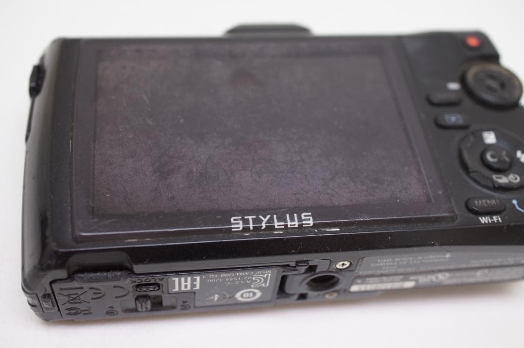 OLYMPUS TOUGH STYLUS TG-3 ブラック（本体・バッテリー）