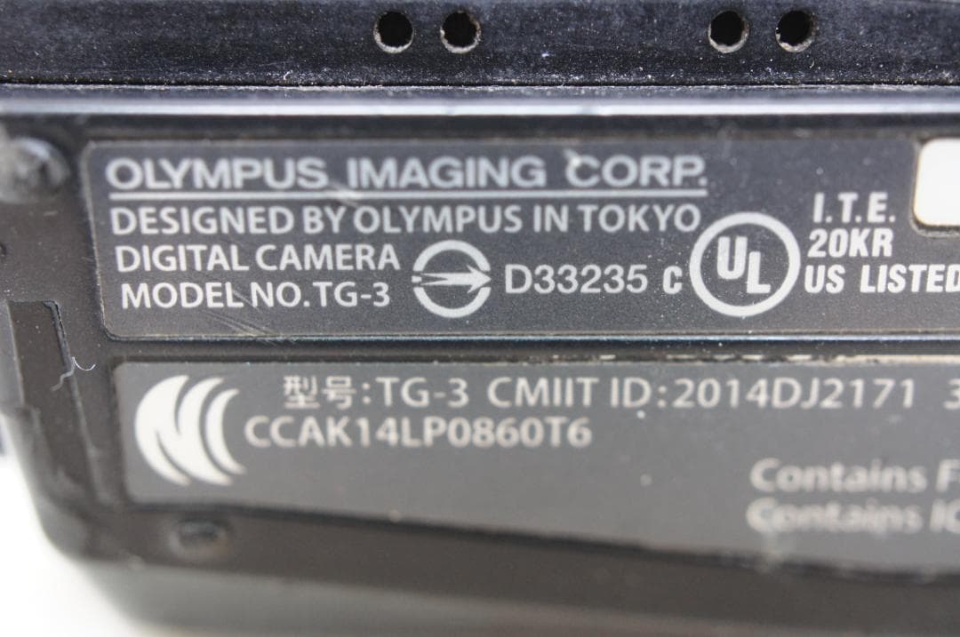 OLYMPUS TOUGH STYLUS TG-3 ブラック（本体・バッテリー）