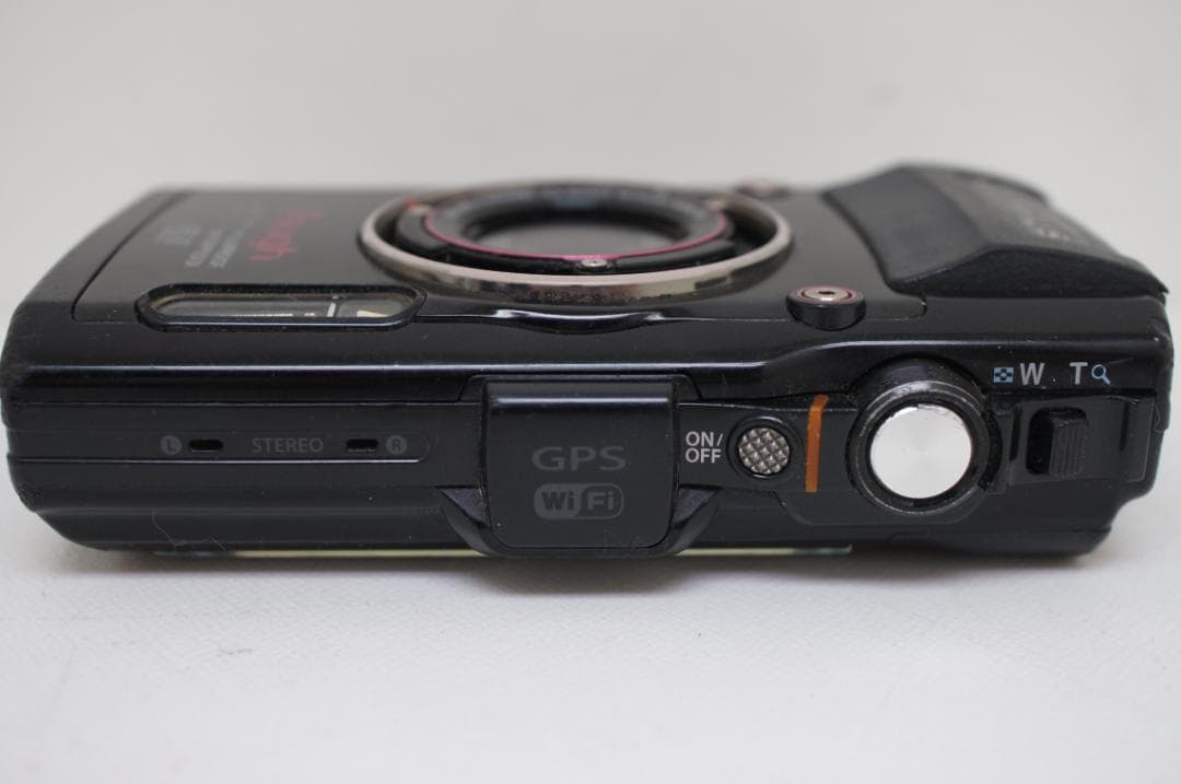 OLYMPUS TOUGH STYLUS TG-3 ブラック（本体・バッテリー）