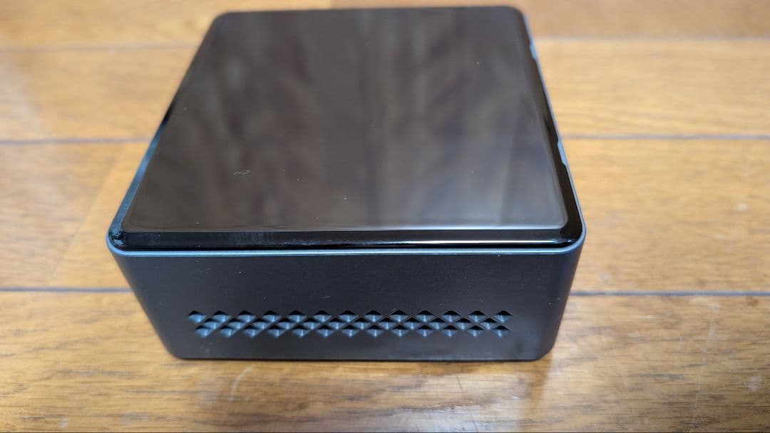 Intel NUC6CAYS / メモリ8GB / 256GB増設済み