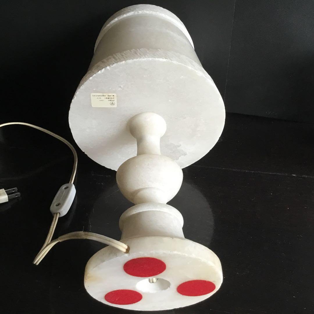 テーブルランプ 重さ:約4.5kg 高さ:約40cm 幅約:20cm