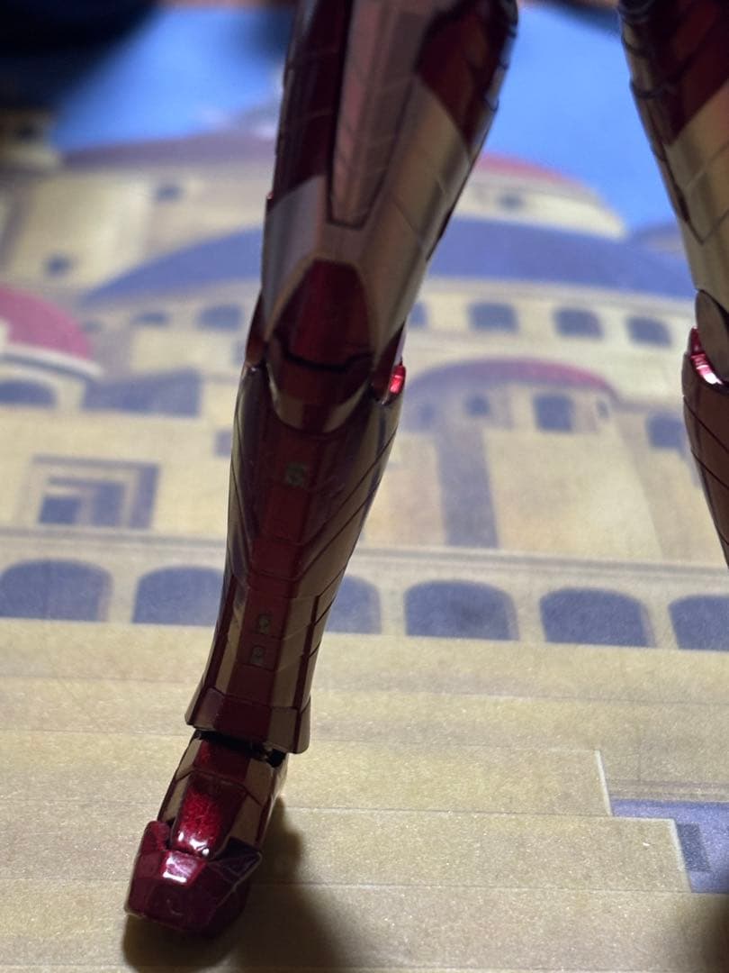 S.H.Figuartsアイアンマンマーク5 『アイアンマン2 』※状態美品