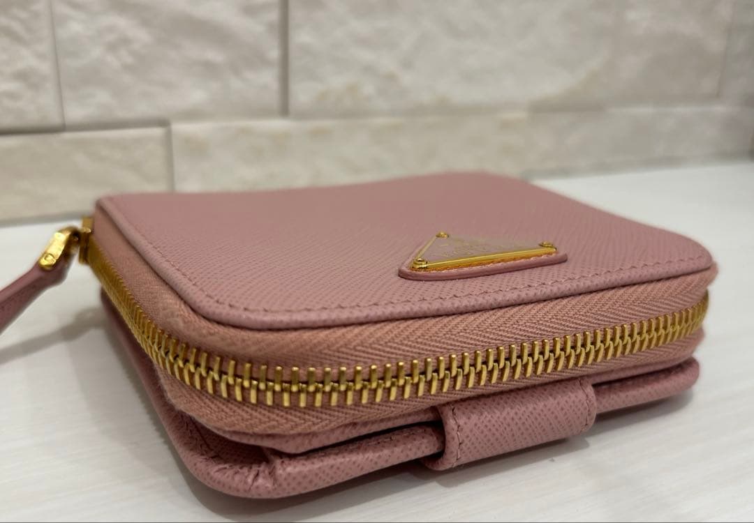 PRADA プラダ 二つ折り財布 ピンク