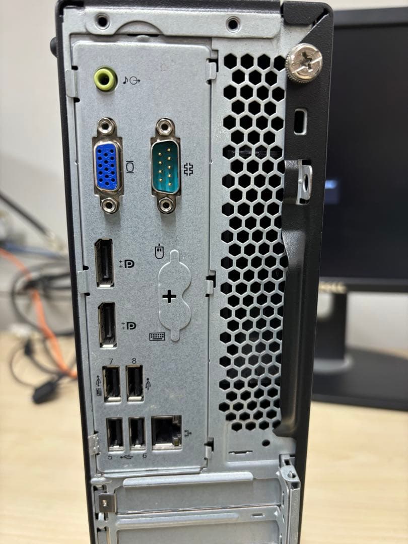 Windowsデスクトップ Lenovo ThinkCentre M720s i5-8400
