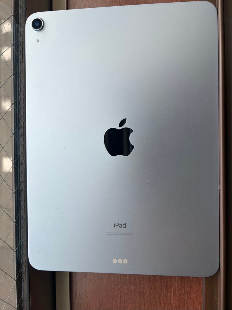 ジャンク　ipad air 第4世代 64GB 電源入らない