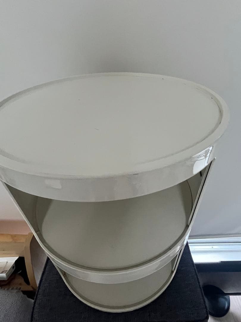 みみずく　商談中　 コンポニビリ　Kartell 2段