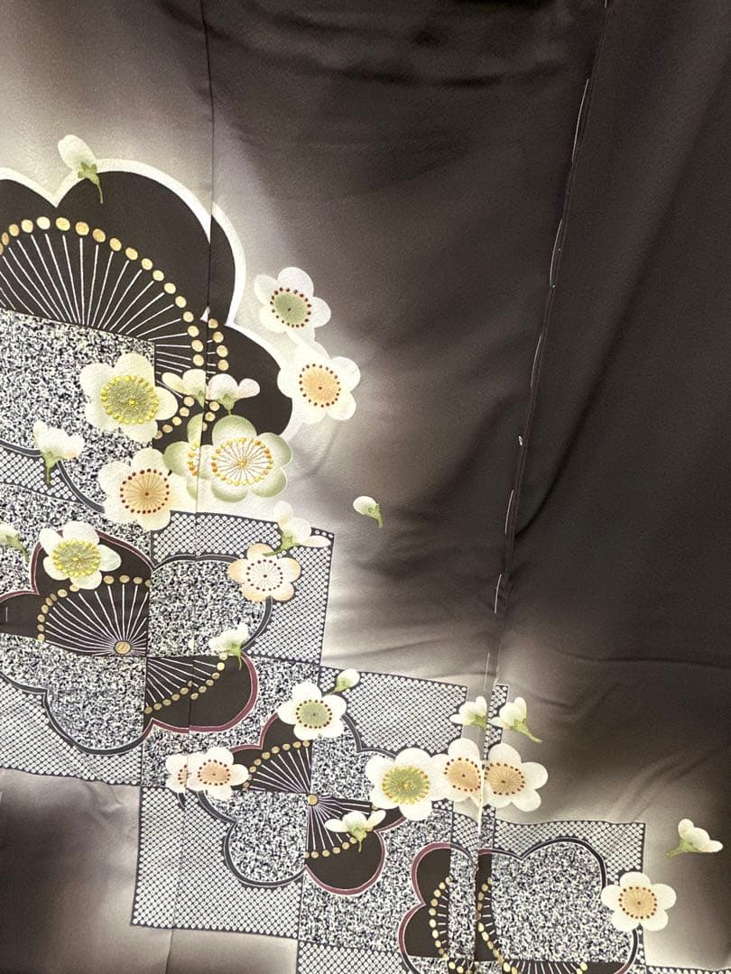 お*様 正絹 振袖 梅 市松 未仕立て品 仮絵羽