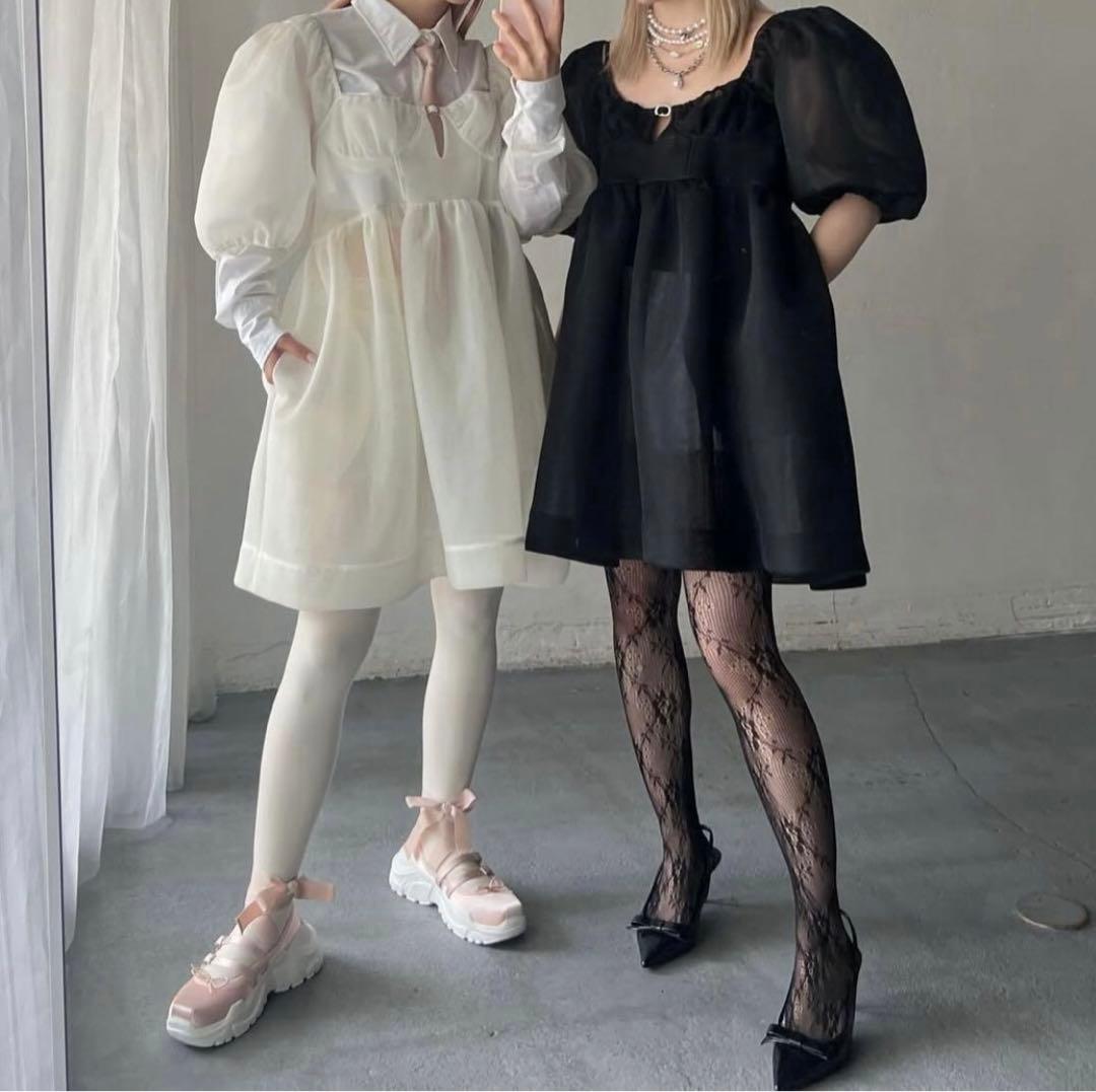発送3/9 HerPraha Flare puffy dress (ivory)