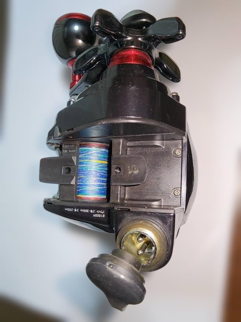 ダイワ　SEABORG 200J 電動リール