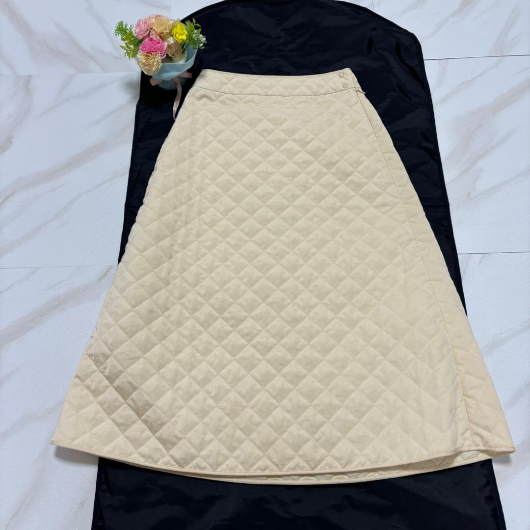美品　定価4万　Theory luxe キルティング　スカート