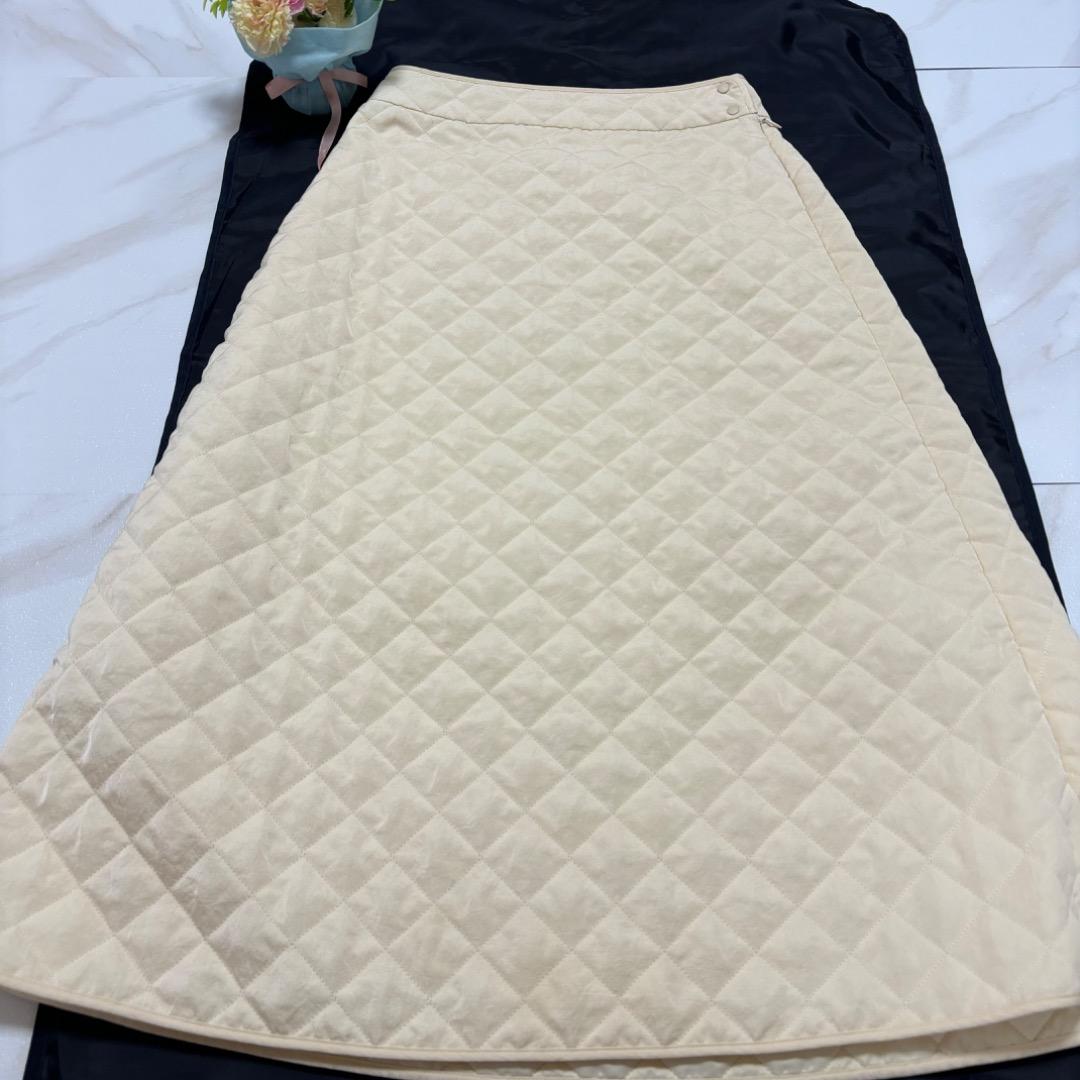 美品　定価4万　Theory luxe キルティング　スカート