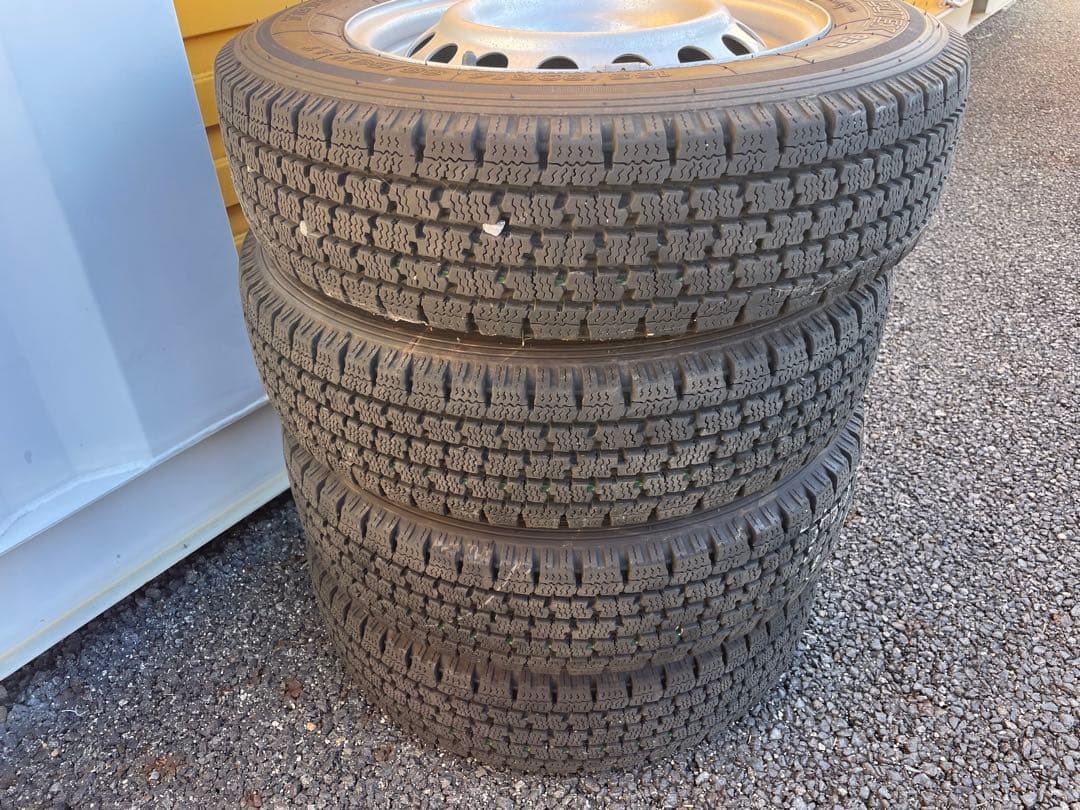 スタッドレスタイヤ 155/80R14 4本セット プロボックス