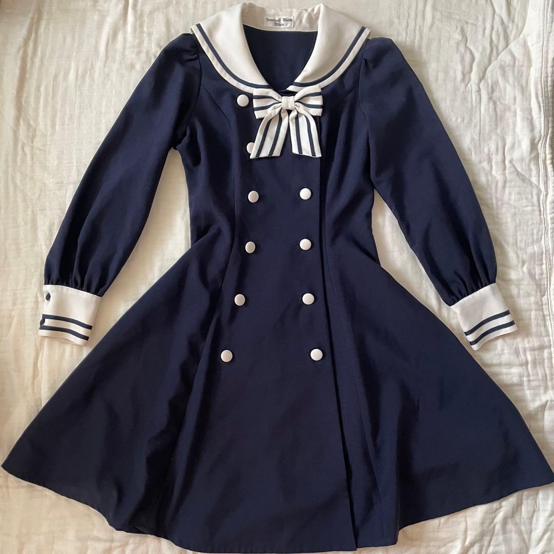 セーラーワンピース