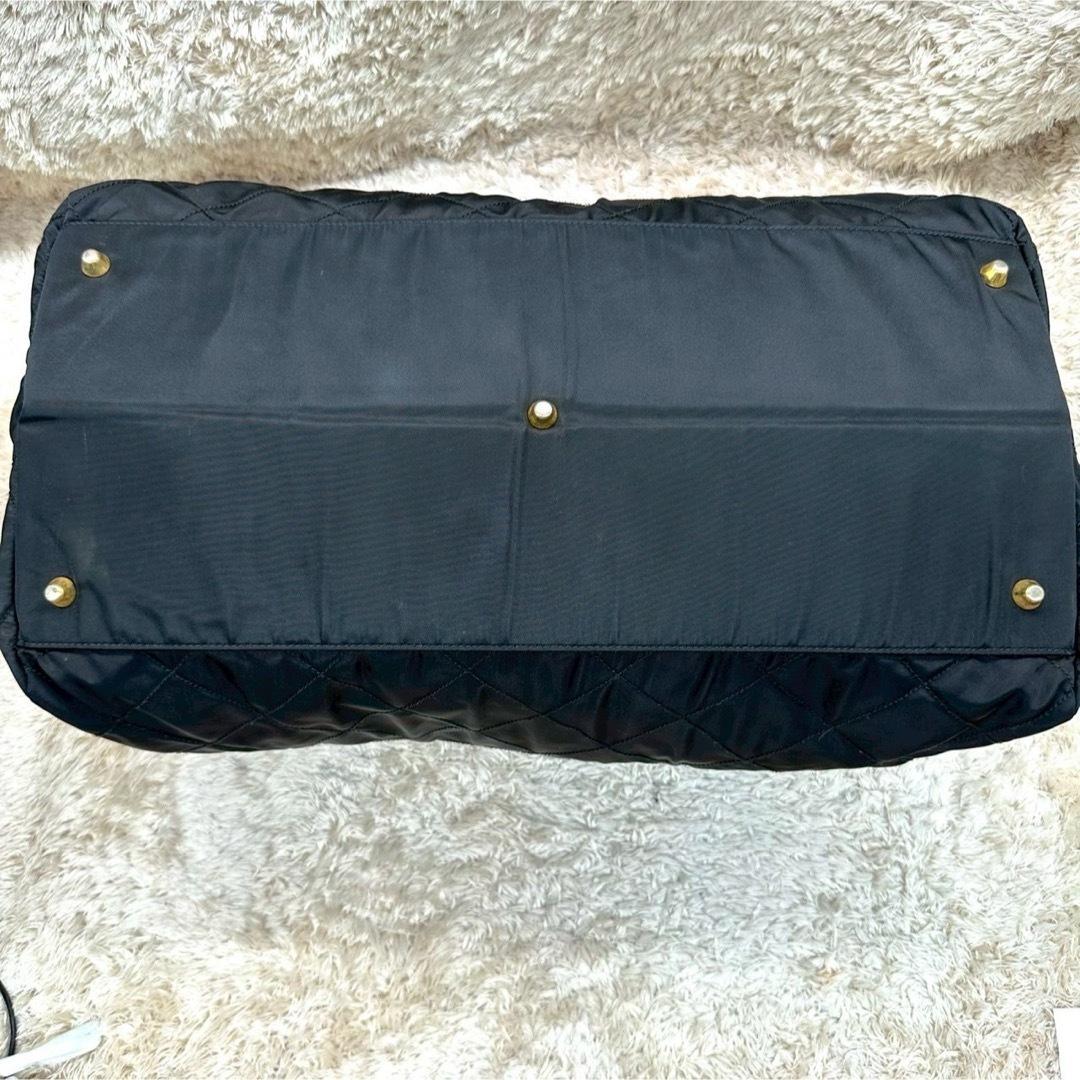 【美品】プラダ ボストンバッグ ブラック ナイロン キルティング 三角ロゴ