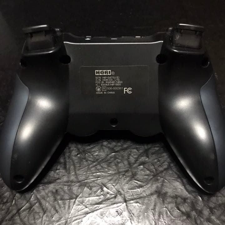 Horipad Ultimate Bluetooth コントローラー