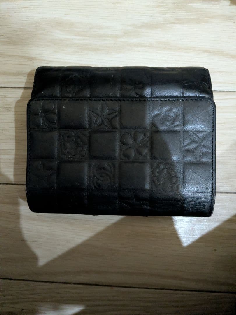 CHANEL シャネル 二つ折り財布 アイコンライン NO5 レザー ココマーク