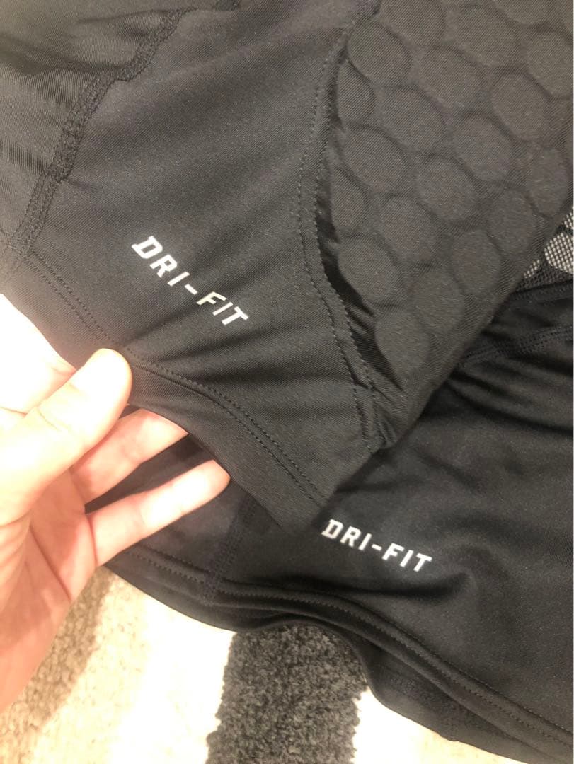 NIKE PRO ナイキプロ コンバット　リブパッドセットアップ