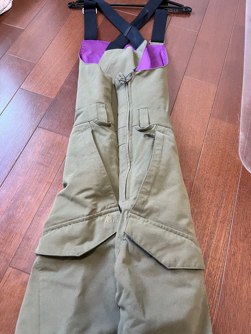 BURTON スノーボード ビブパンツ　オリーブグリーン　メンズMサイズ