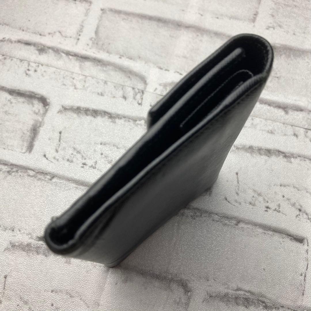PRADA　プラダ☆財布　ブラック　サフィアーノ　シルバープレート　三つ折り財布