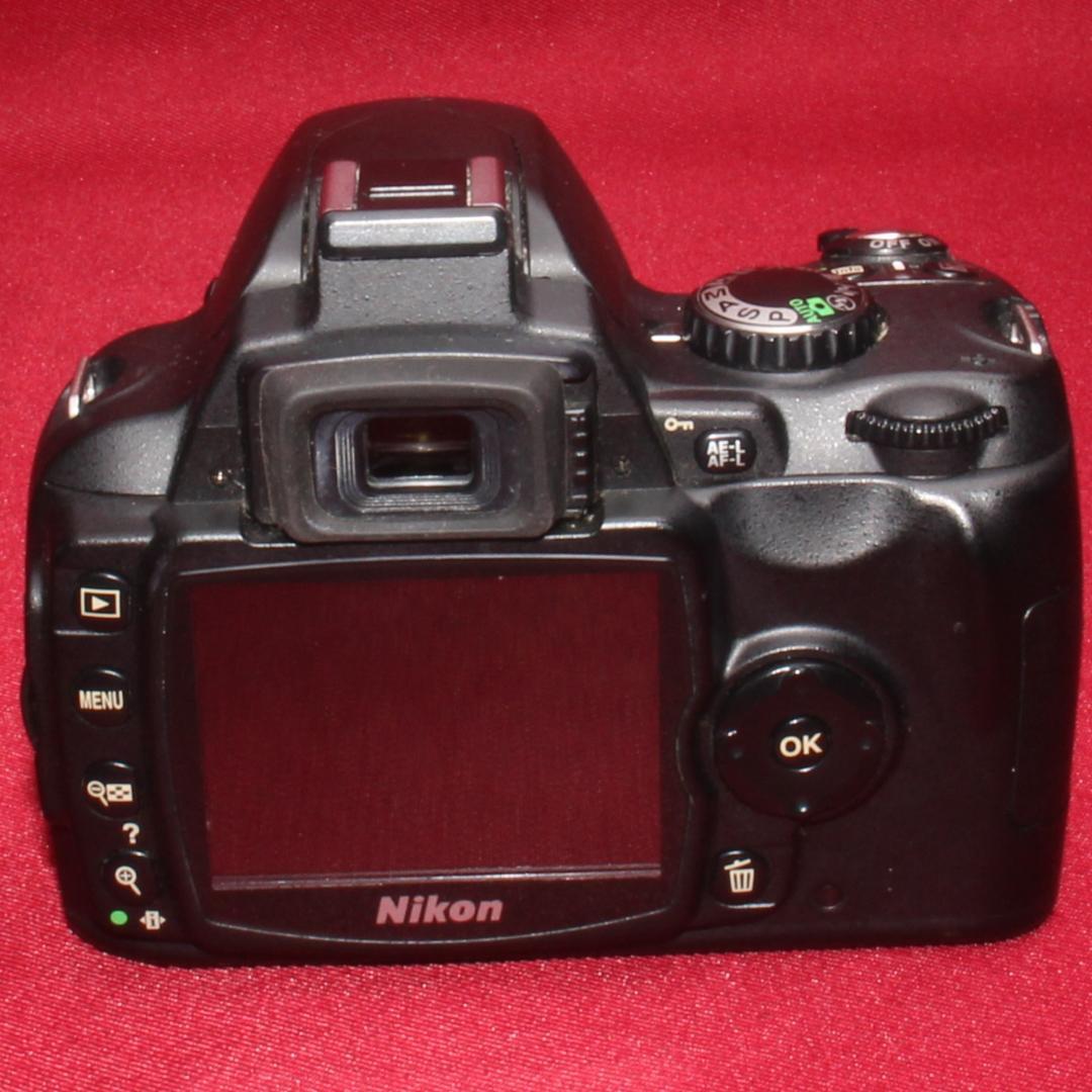 ✨スマホ転送セット付き✨❤️簡単操作で初心者様オススメ❤️Nikon D40❤️