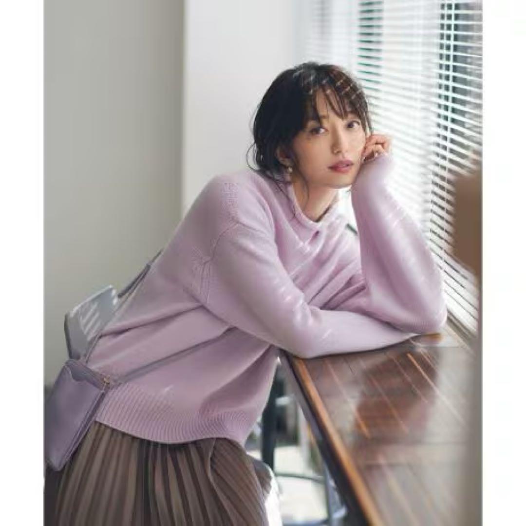 新品 23区【中村アンさん着用】サテンプリーツレザーライク スカート