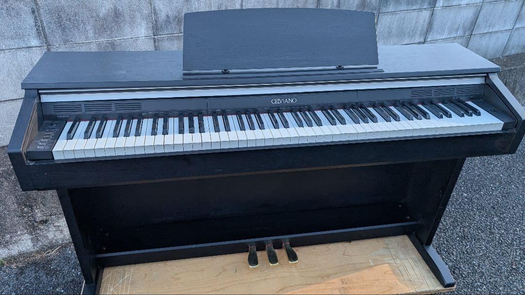 送料込み CASIO 電子ピアノ AP-220 10年製 美品