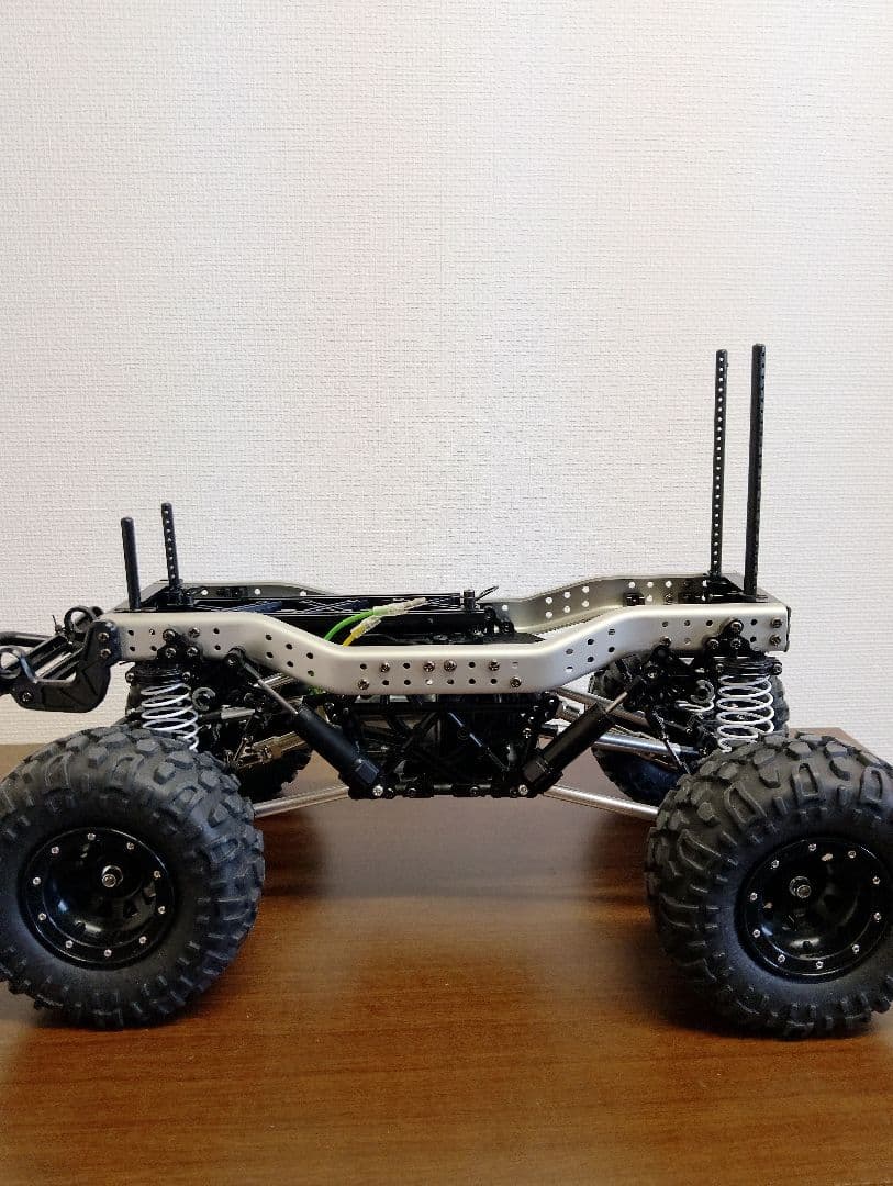 s*n様 タミヤRC CR-01シャーシ 完成品　ベース　ロックソッカー