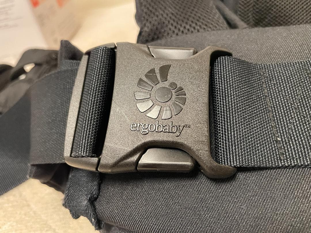 美品★付属品あり★おまけ付★ergobaby オムニ360 cool air 黒