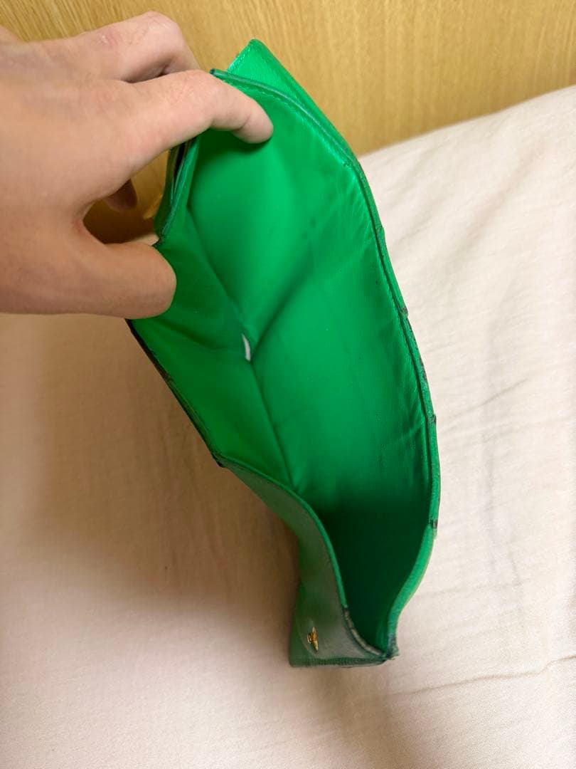 絶版　BottegaVenetaGreenボッテガヴェネタスモールカセット