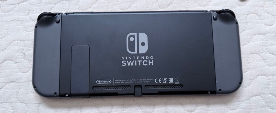 Nintendo Switch 本体 Joy-Con4つ付き