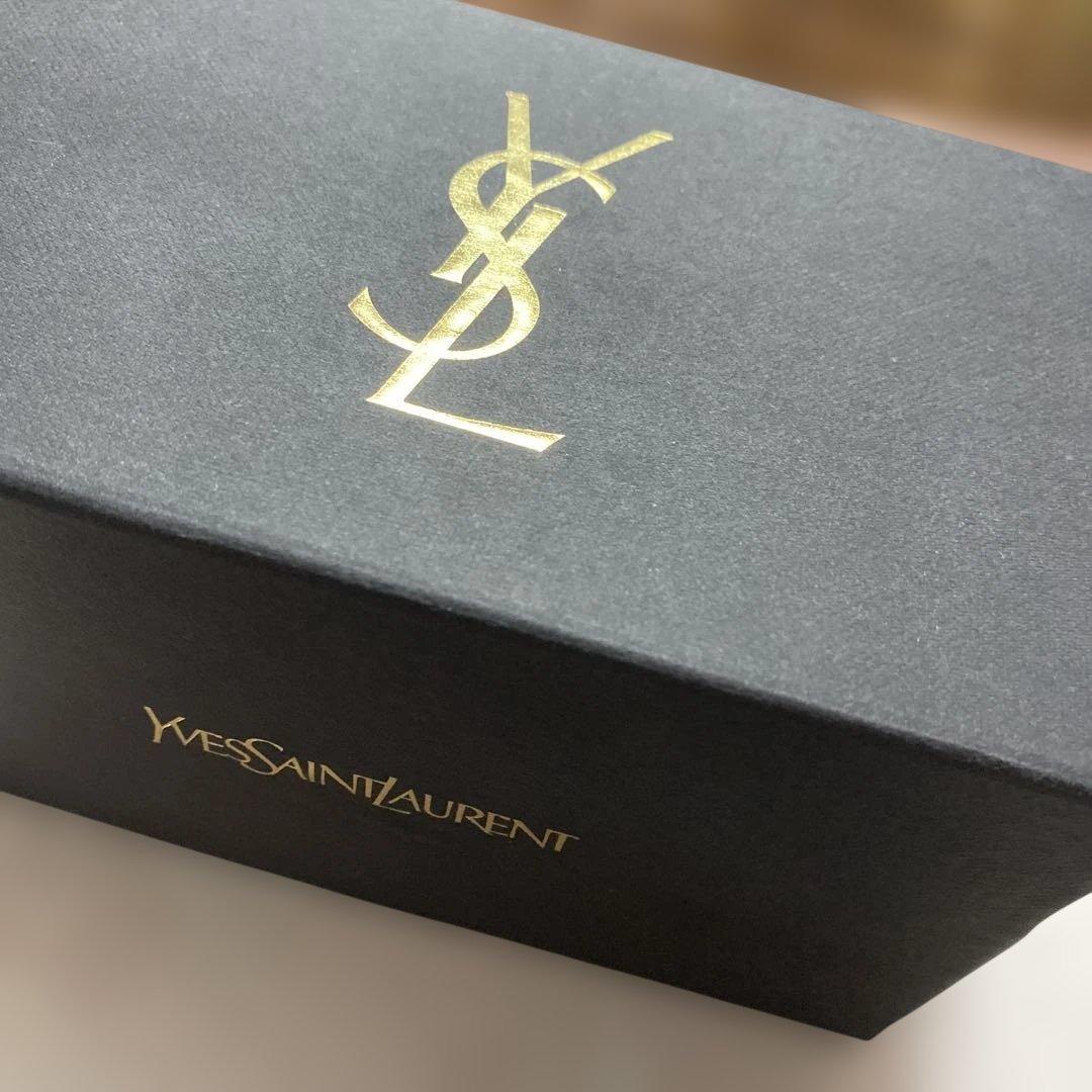 【未使用&ボックス付】YSL イヴサンローラン　メイクミーブラッシュパウダー44