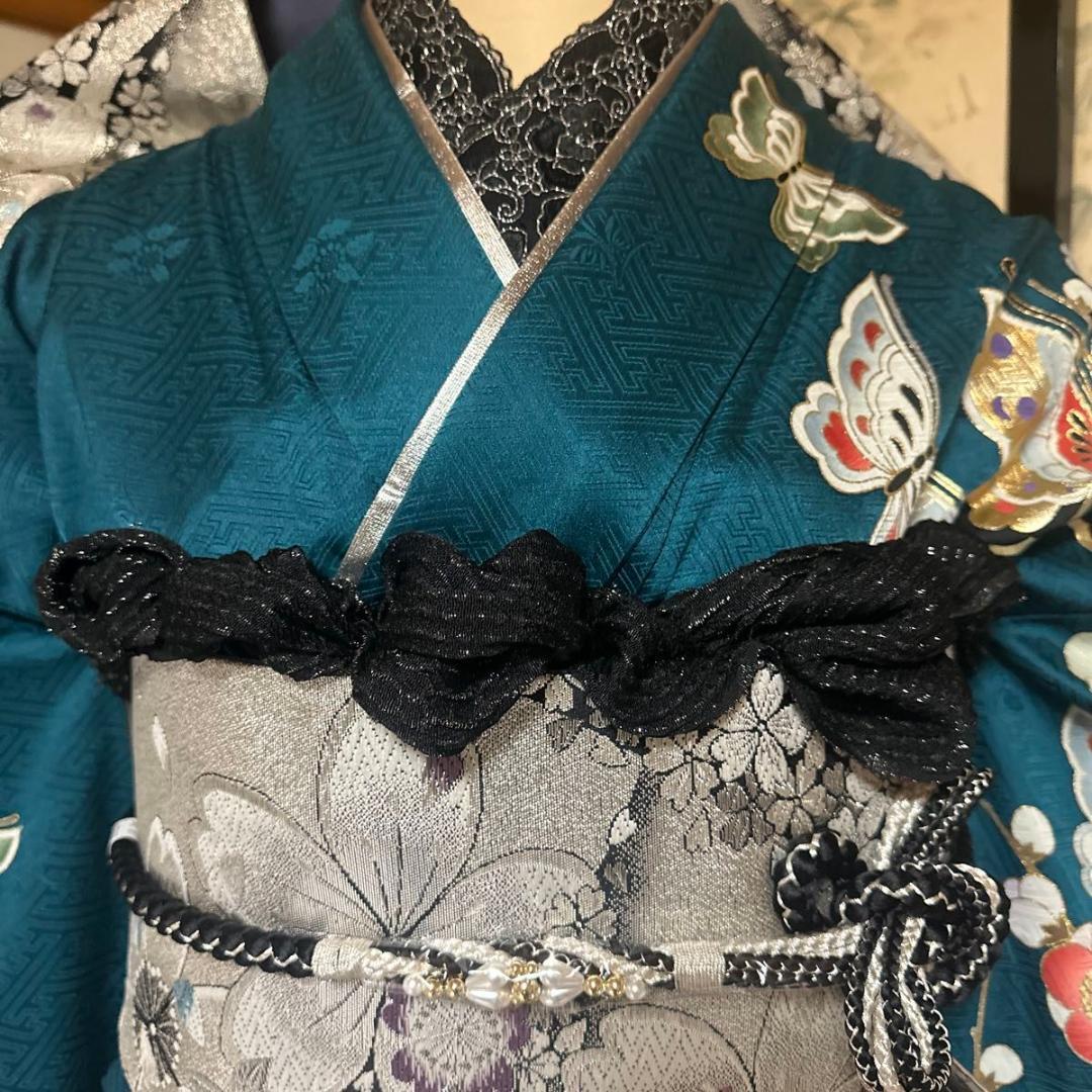 蝶舞う青緑×黒 クールビューティー♡振袖フルセット　成人式前撮り