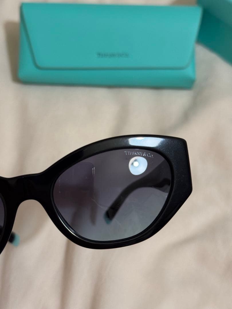 あお　Tiffany & Co. サングラス