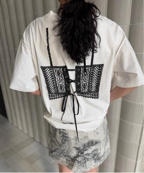M出品