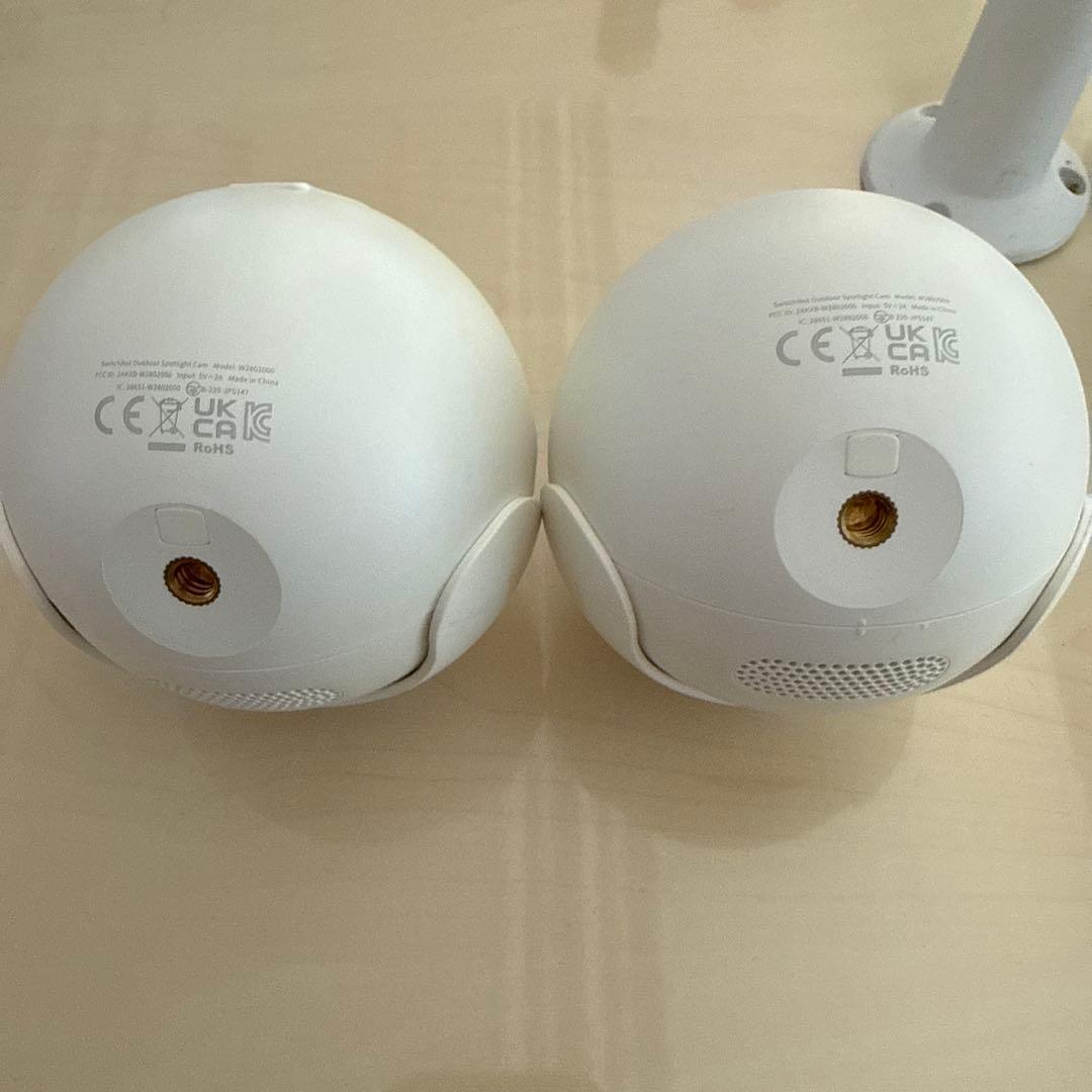 Switch bot 防犯カメラ 2台とマウントセット