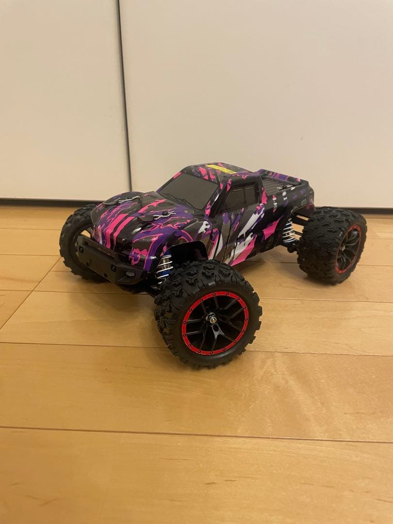 Race Truck 1:18スケール オフロード 4WD