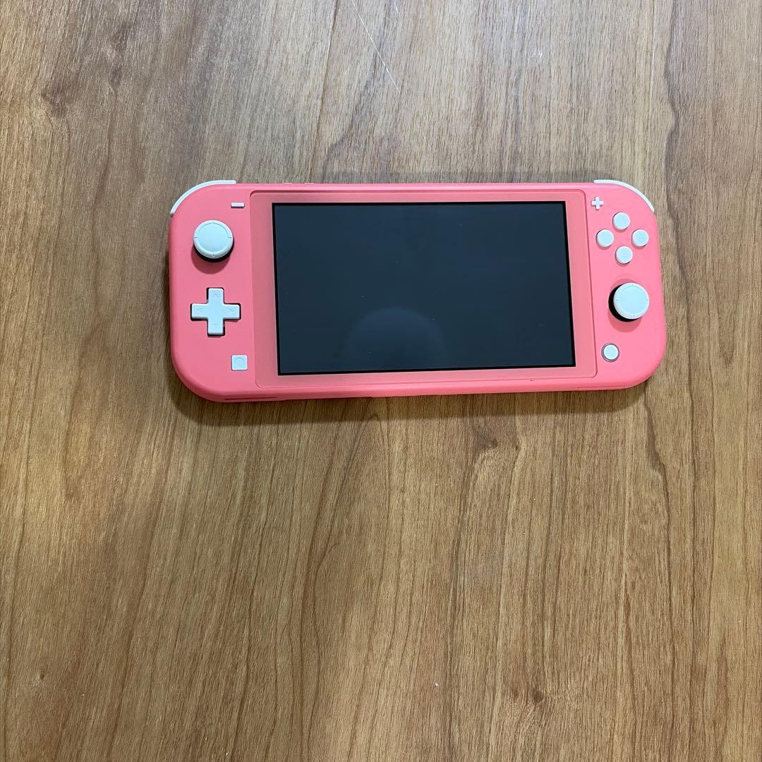 Nintendo Switch Lite ピンク　本体中古　本体充電アダプタのみ