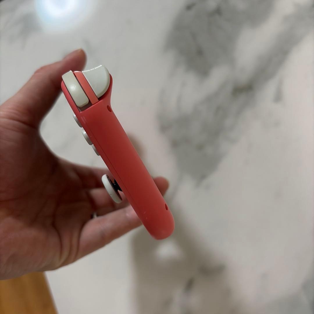 Nintendo Switch Lite ピンク　本体中古　本体充電アダプタのみ