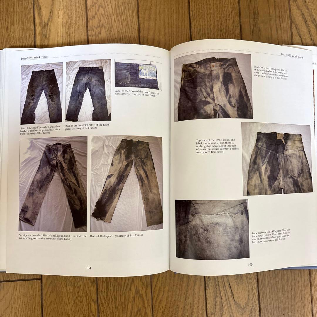 洋書 Jeans of the Old West A History