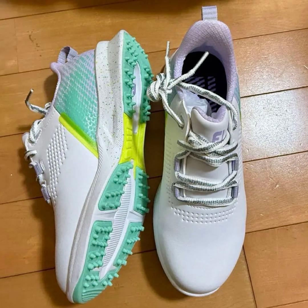 【新品未使用】FootJoy ゴルフシューズ（22.5cm）