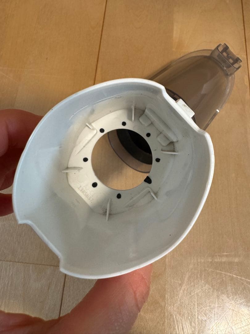 シャーク　スティック掃除機　コードレス