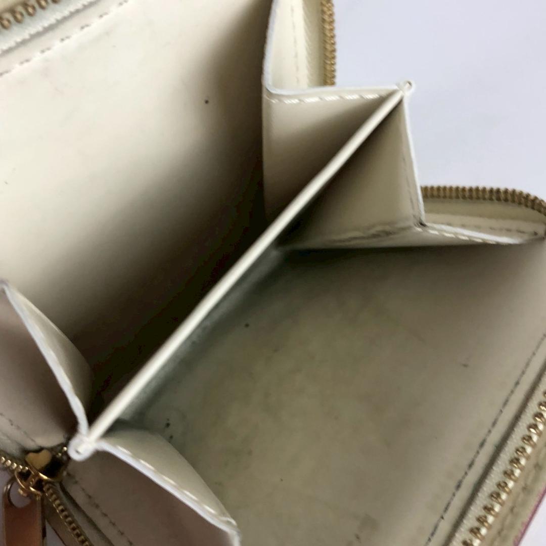 LOUIS VUITTON ルイヴィトン スハリ コンパクトジップ ホワワイト