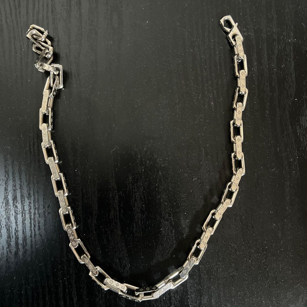LOUIS VUITTON コリエチェーン