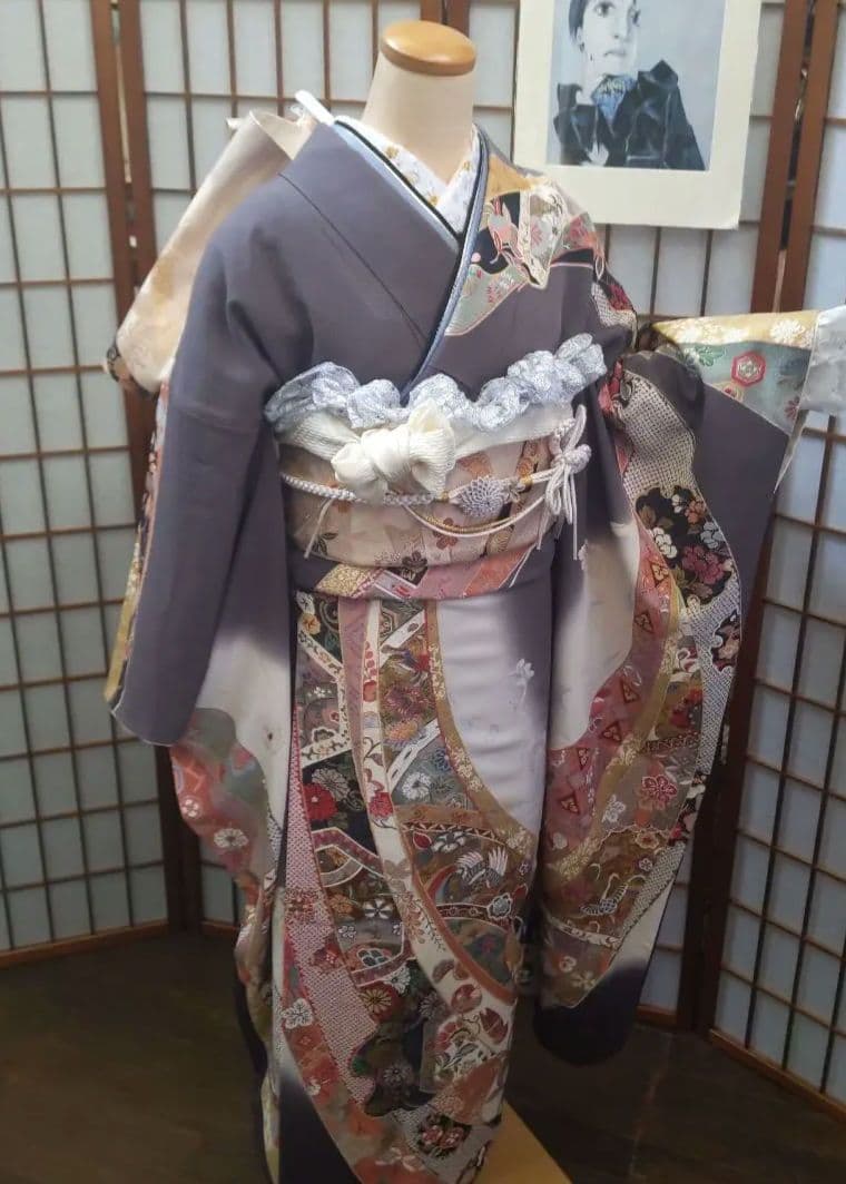 445クラシカル　熨斗　白灰染分け　鈴乃屋振袖正絹8点フルセット　卒業成人式