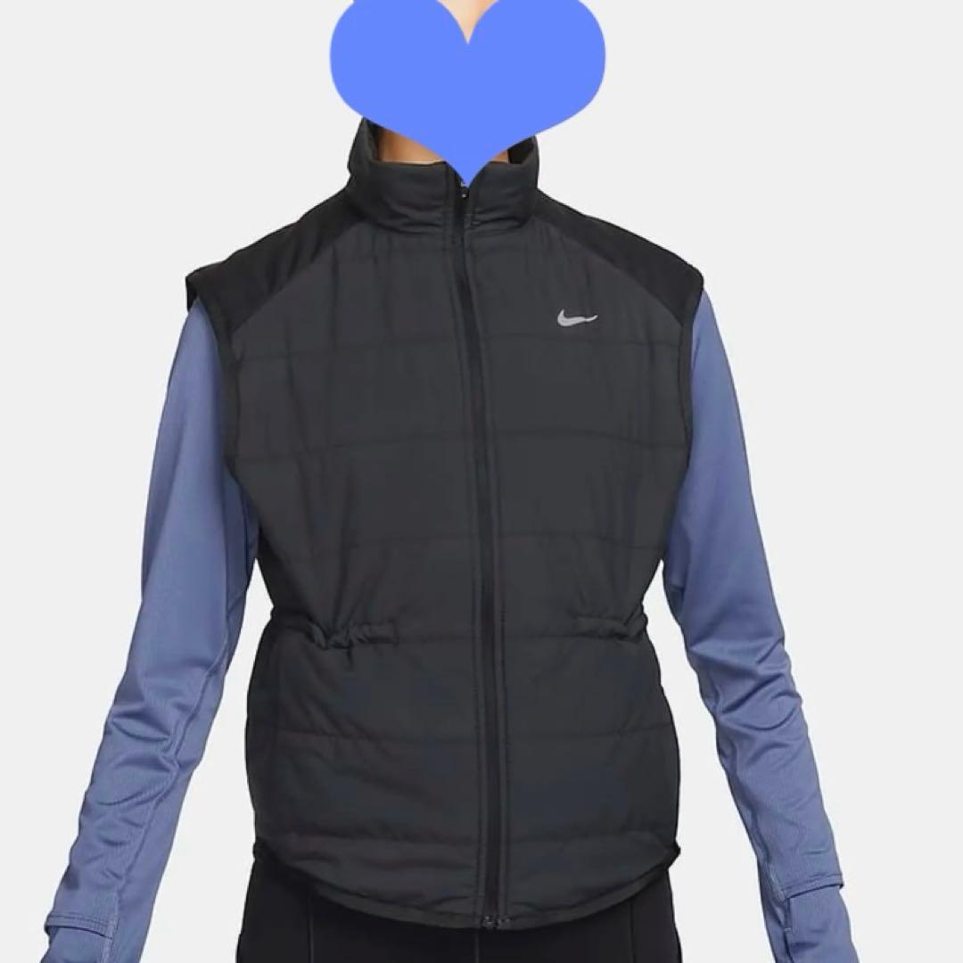 専用です❣️Nike FB7538 010 レディースウィンドブレーカー