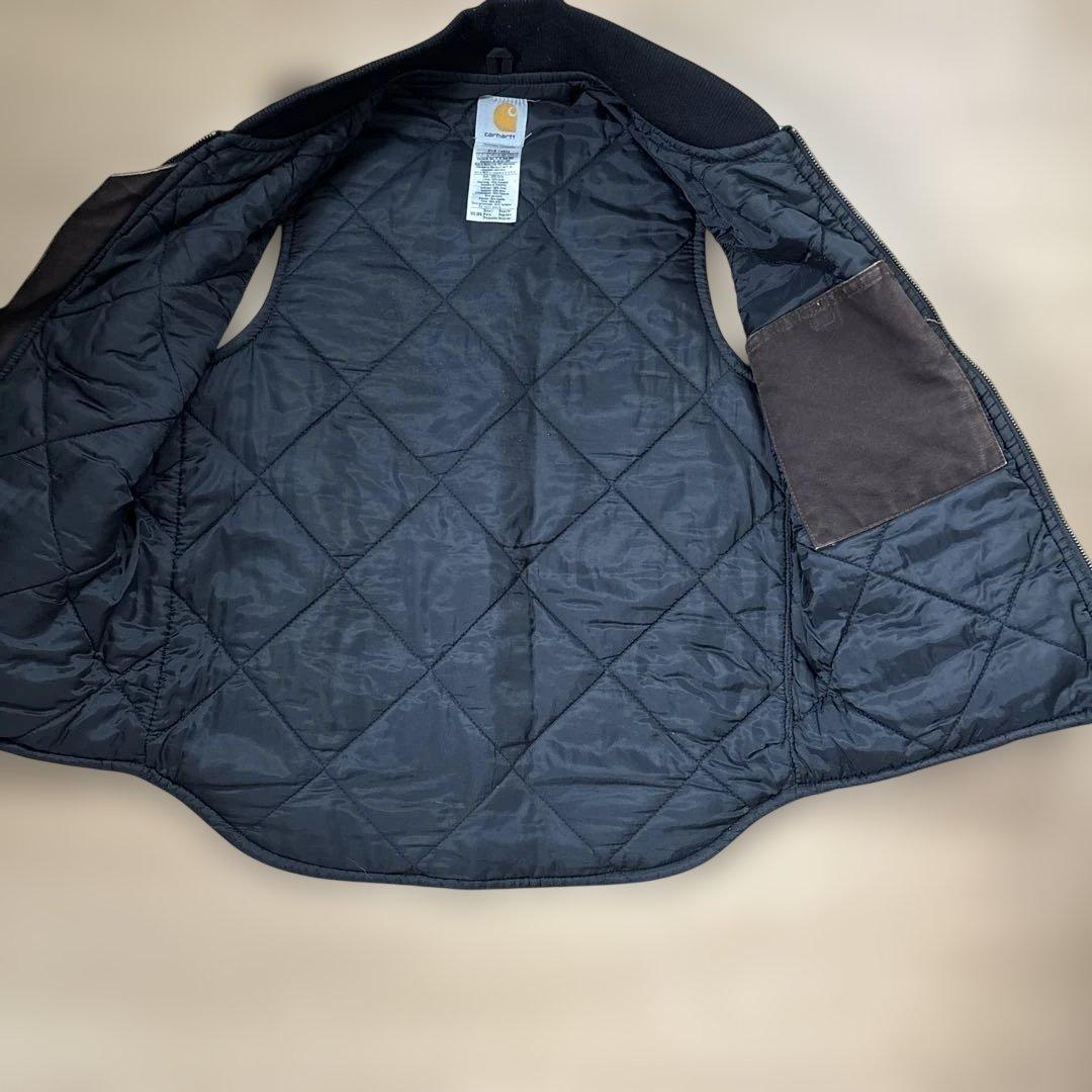 Carhartt ダックベスト　ダークブラウン　キルティング　カーハート